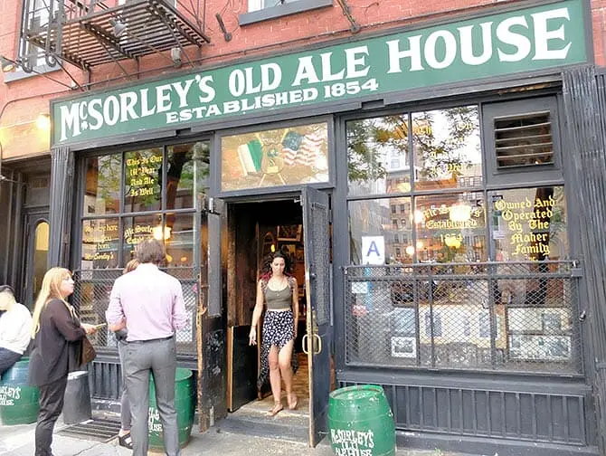 纽约的隐藏（地下）酒吧之旅 - McSorleys