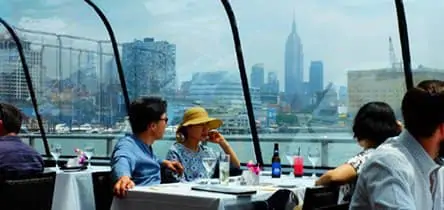 玻璃游船午餐