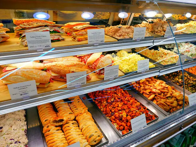 纽约的超市 - Whole Foods熟食区