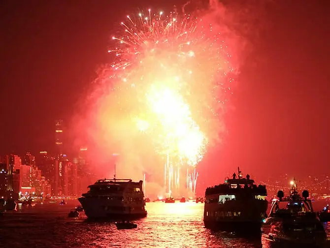 纽约跨年夜游船