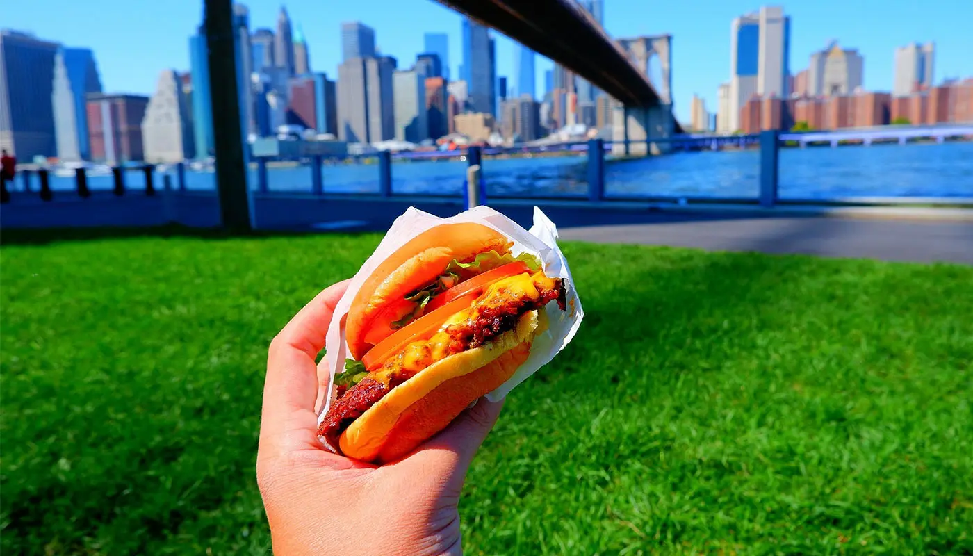 纽约的Shake Shack - Shake Shack 的一份汉堡