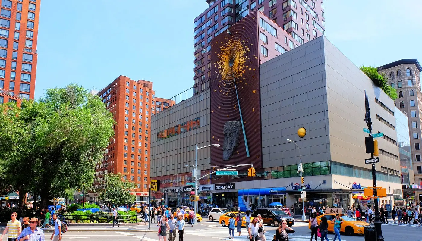 纽约的 Union Square - 热闹的广场